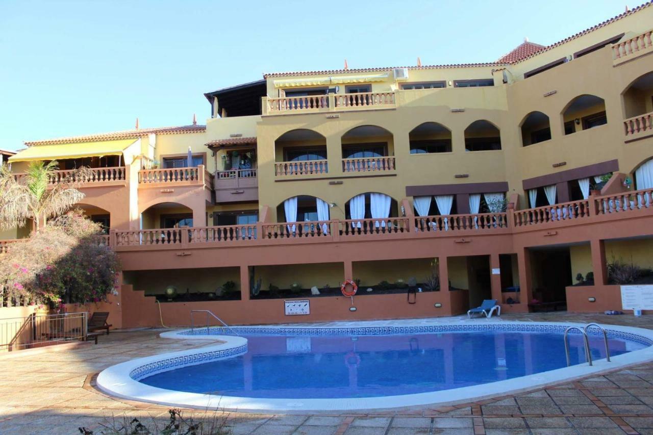 Beautiful Elite Palace Apartment *
